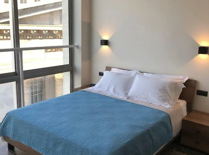 Ladadika 5th Floor Daire